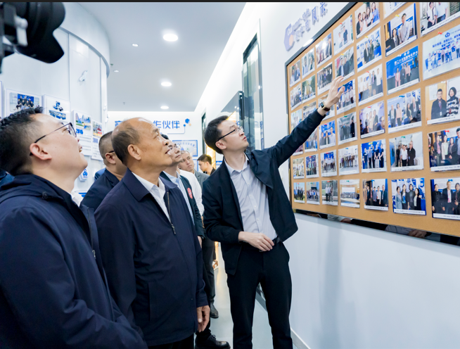 2024奥门原料网站卡片